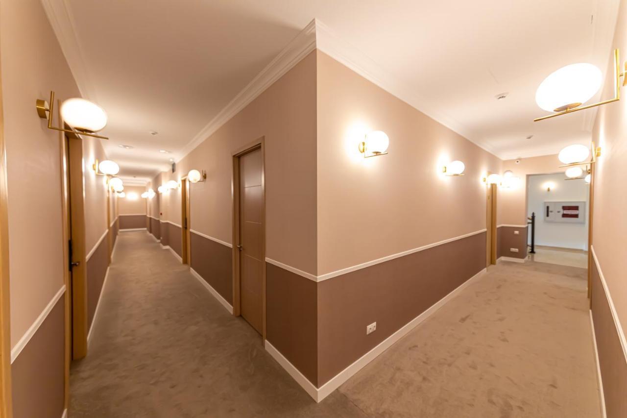 Newport Hotel Kutaisi Exteriér fotografie